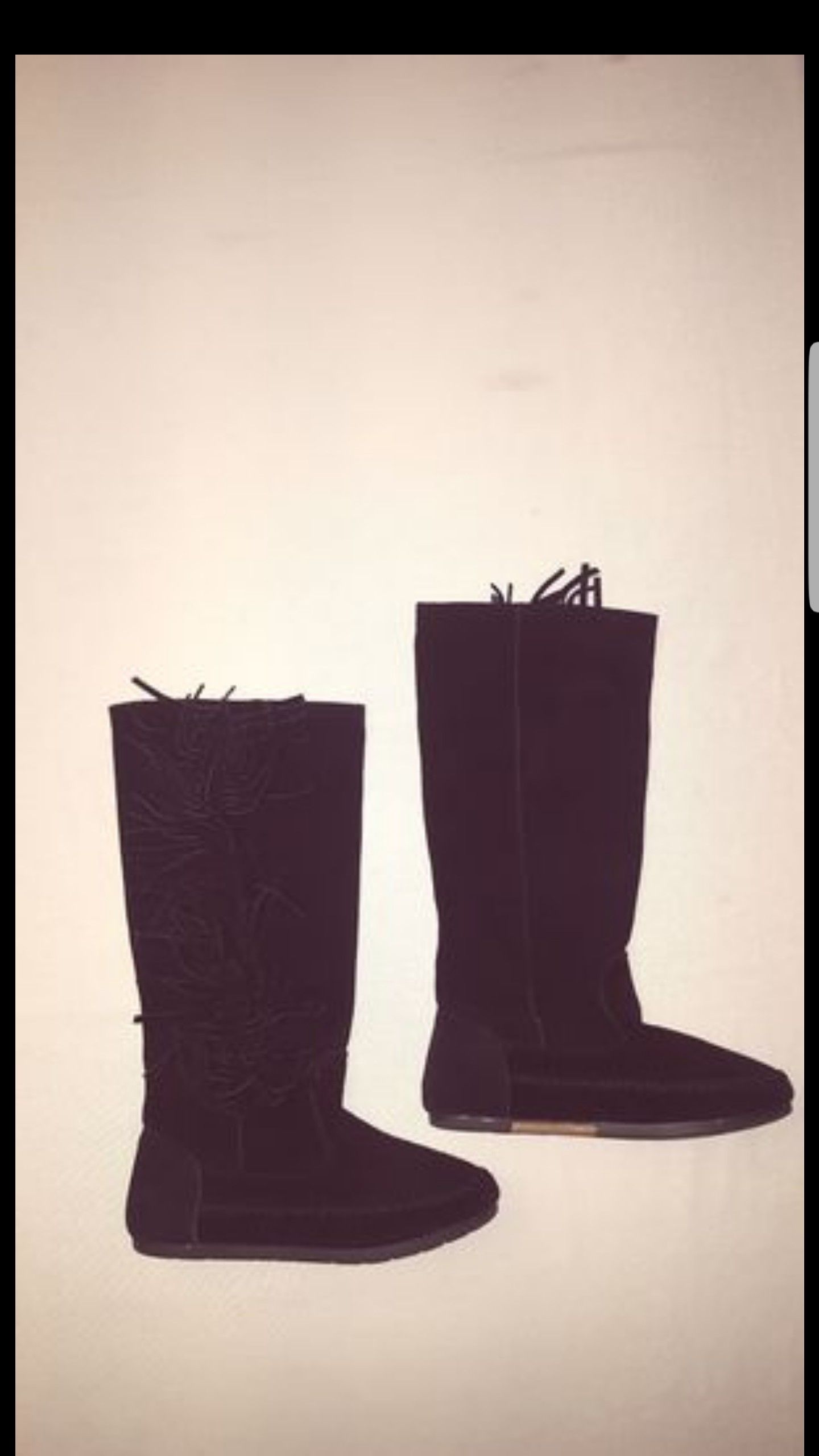 Women's Suede Boots