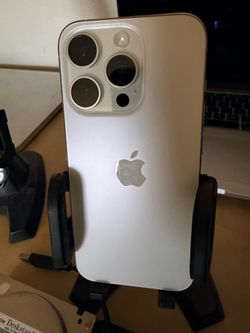 Apple iPhone 15 Pro 128GB used unlocked