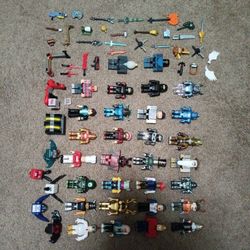 Roblox Figures And Accessories 