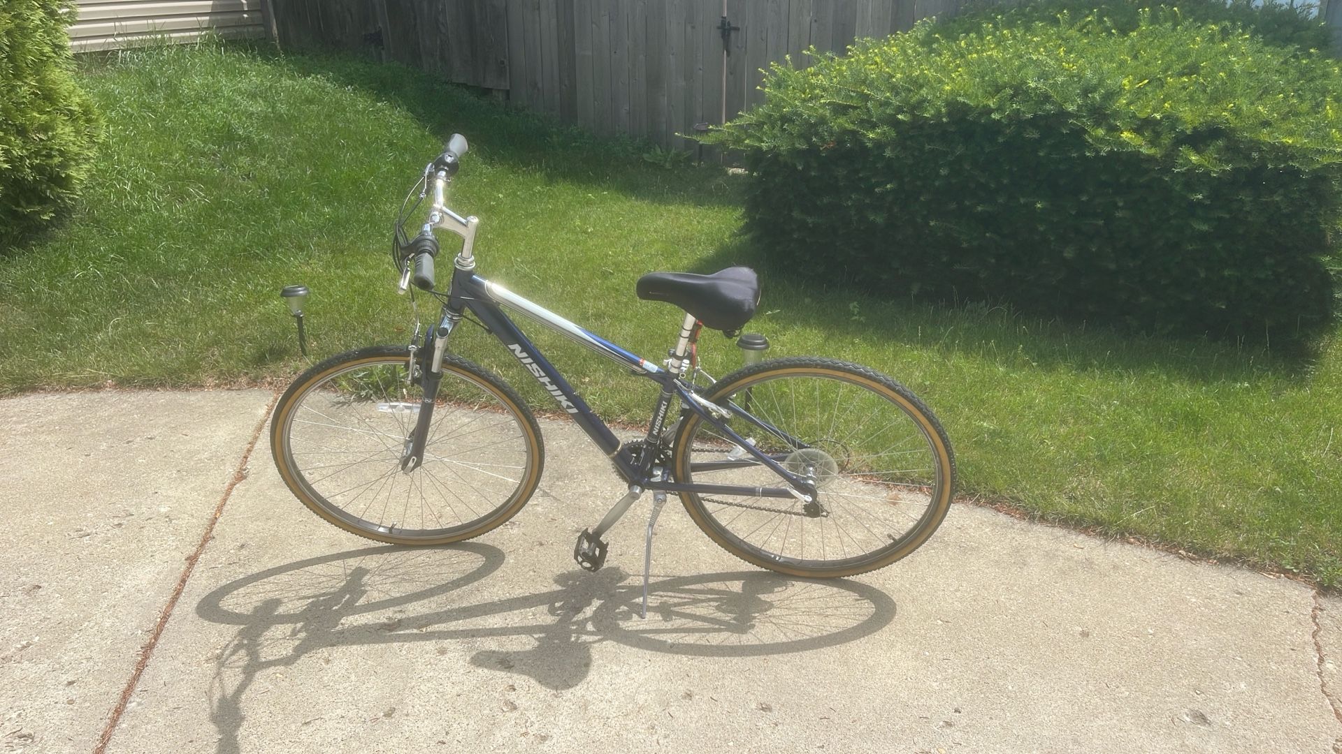Nishiki Hybrid Mountain Bike Originally $460