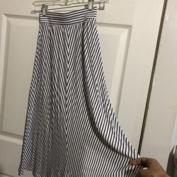 Elegant Navy Strip skirt, size s