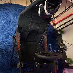 PS5 (DE) w PSVR2 & Logitech steering wheel set up. ***** WILL SELL SEPARATELY ******