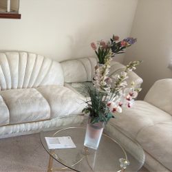 Lightly Use Furniture’s, Very ComfortableThe 