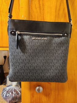 Michael Kors Cossbody Purse