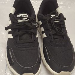 Adidas  Black  Sports Shoes Womens 7.5