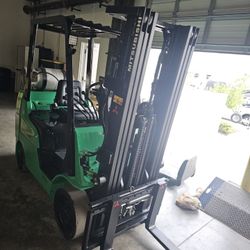 Mitsubishi Forklift 5000 LBS Capacity