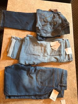 Women’s Size 14 Jeans NWT (3) Pair