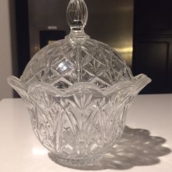 Heavy Weight Crystal Candy Bowl With Lid