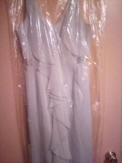 David's Bridal Wear Sleeveless Floor Length Silver Gray Size 14 Wore Once Located In Palm Springs CA 