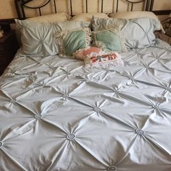 King Size Bed & Frame