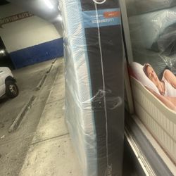 King Queen Size Tempurpedic ProAdapt,  ProBreeze,  LuxeBreeze Mattress  Pro Breeze /Luxe Adapt /Pro Adapt /Adapt /cloud /Tempur pedic contour Supreme 