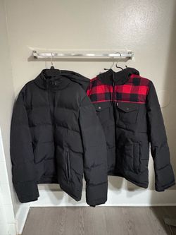 2 Men’s Puffer Winter Jackets Bundle (Levi’s Included)