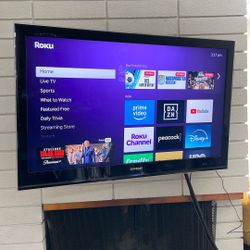 Samsung LN46B750 46” HD TV 240Mhz (w/Roku stick)