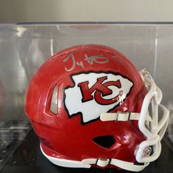 Certified Chiefs Tyreek Hill Mini Helmet 
