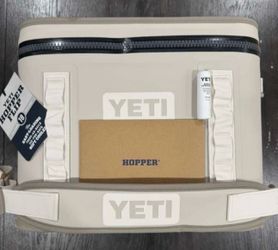 New YETI Hopper Flip 18 Portable Soft Cooler Cape Taupe Model YHOPFLIP18