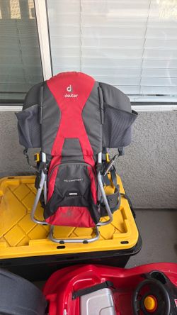 Deuter kid comfort child carrier hiking