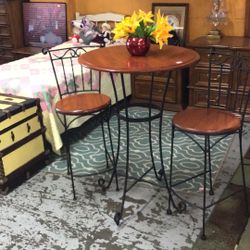 3pc Bar/Pub/Bistro Table Set 4 Sale 