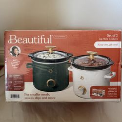 Beautiful 2qt Slow Cooker Set of 2 New in Box
