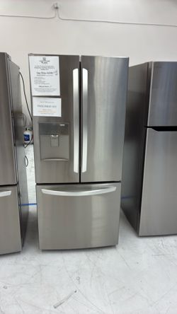 Two/2 units left🚨22 cu ft, 30” Wide LG 3-Dr French Door Fridge @$1200 Off MSRP 📉🏷️