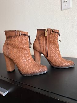 Botas cuadra