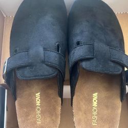 Women’s Mule Slides