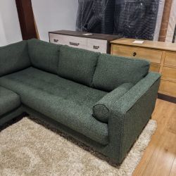 Sven 91" Tufted Corner Sectional - Green Wool Bouclé