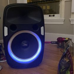 Altec Lansing Bluetooth Party Speaker 
