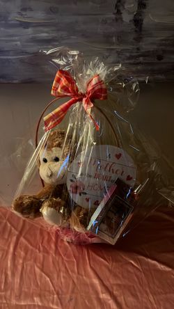 Mother’s Day gift basket