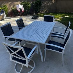 Outdoor Dining Table 