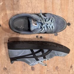 11.0 Asics Skate Shoe 