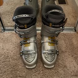Ski Boots - Size 27