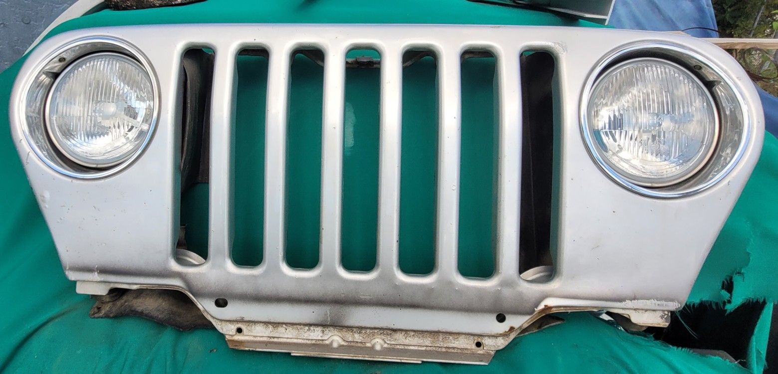 Jeep TJ 97-06  Wrangler OEM Front Grille Grill6