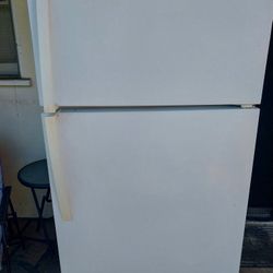 KENMORE REFRIGERATOR 