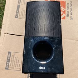 LG Powered Subwoofer