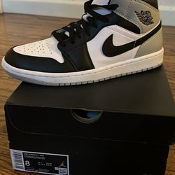 Jordan 1 mid barons 