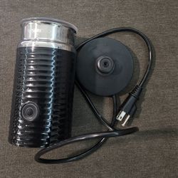 Nespresso Aerocinno 3 milk Frother
