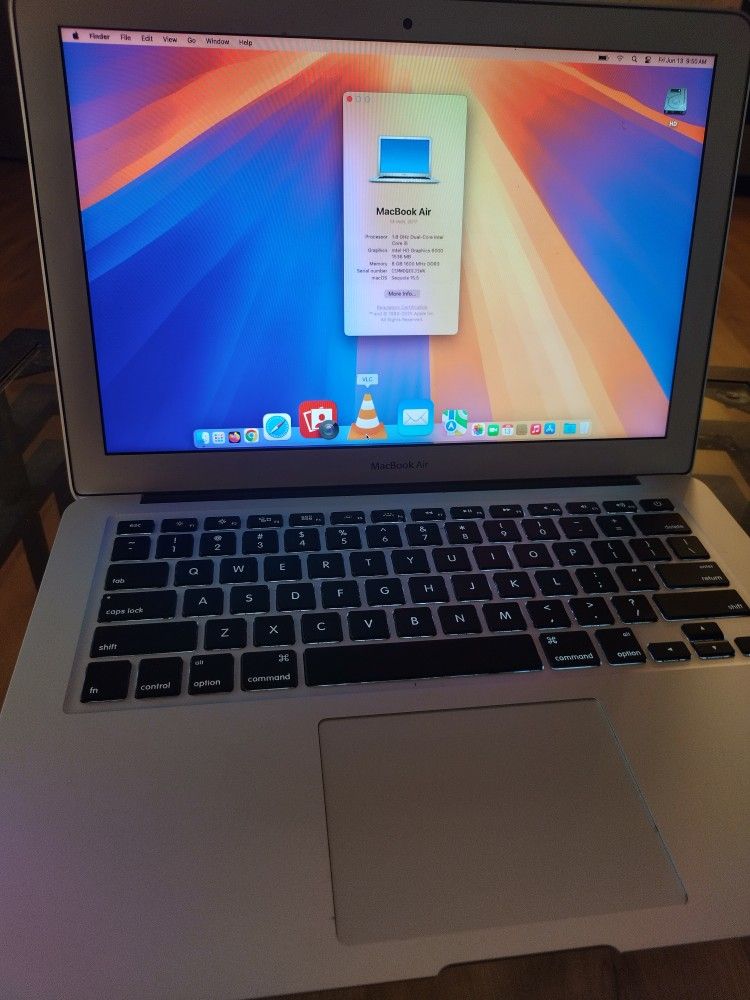 Apple MacBook Air 13 - OSX Sequoia 15 - $150