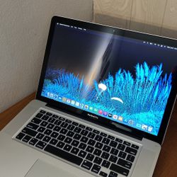 Apple MacBook Pro 15” I7/8GB/256GB SSD $175