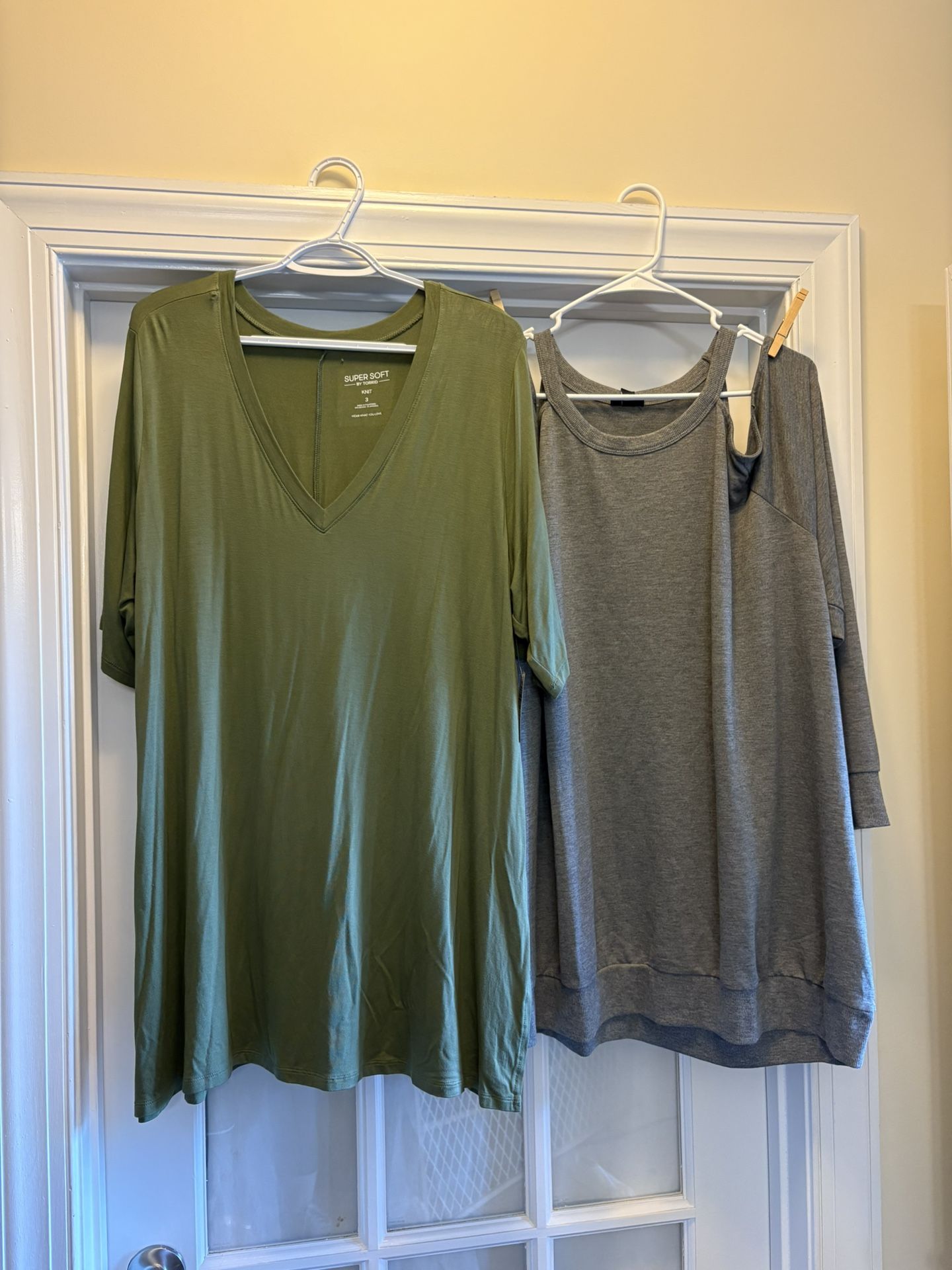3X & 4X NEW Women Tops