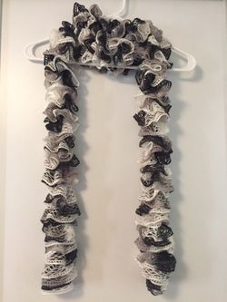 Handmade Scarf (Black & White)