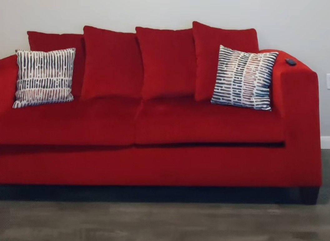 Couch & Love Seat 