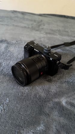 Sony Alpha 6100
