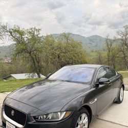 2017 Jaguar Xe 