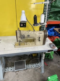 Pfaff Industrial Sewing Machine 
