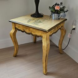 Accent Table