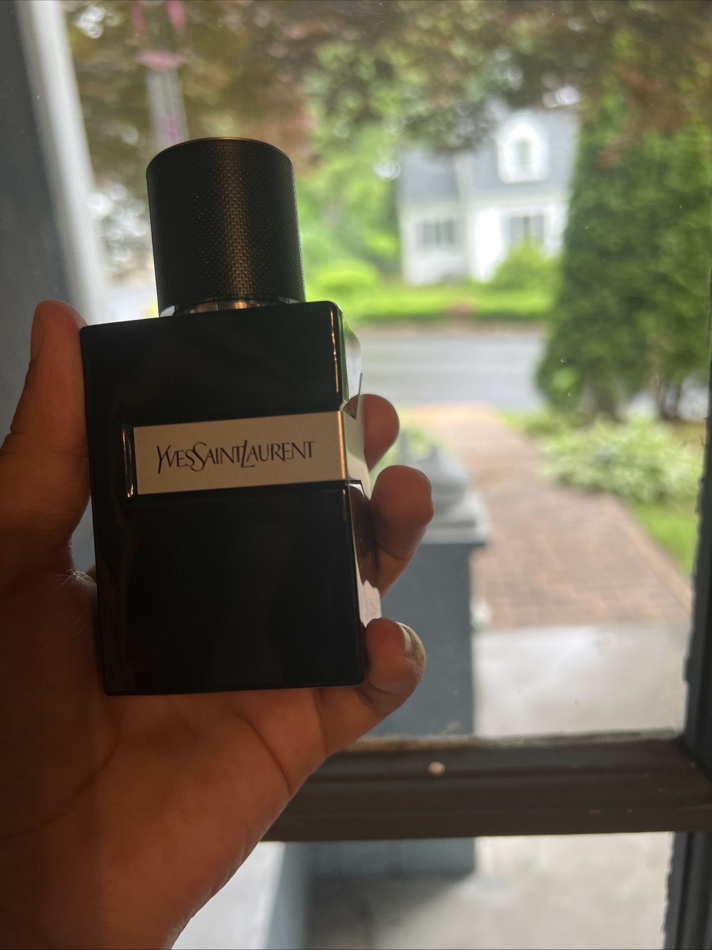 COLOGNE FOR SELL