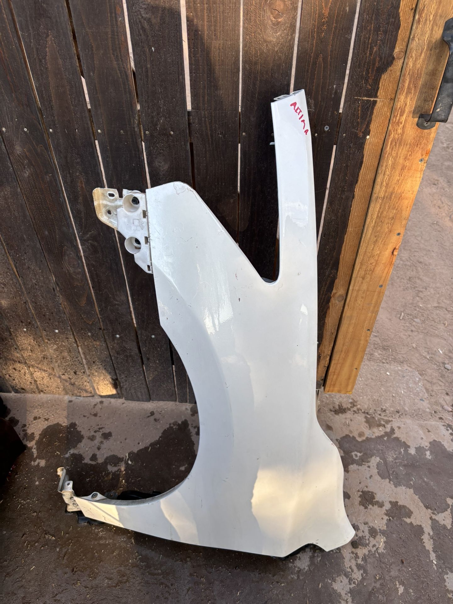 2010 Nissan Altima RH Fender