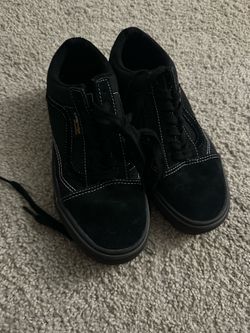 Black stitched vans