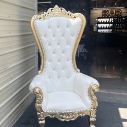 Throne Chair Gold