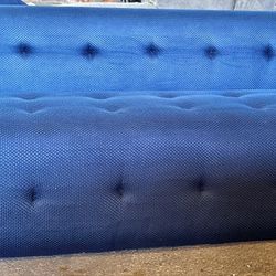 Minimalist Modular Sectional Sofa